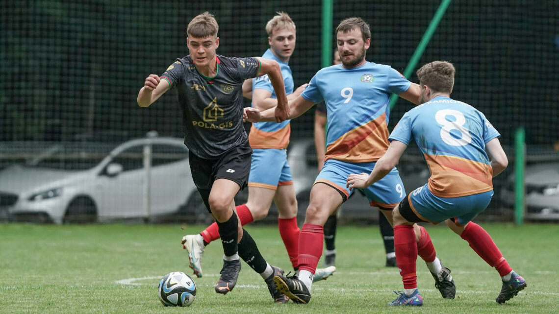 KAMIONKA MIKOŁÓW – PODLESIANKA KATOWICE 0:3