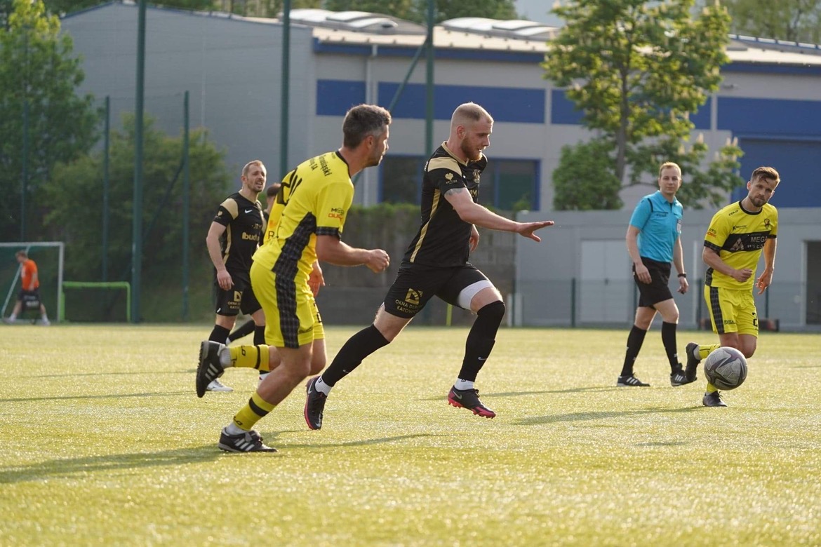 Cidry pokonane! Ruch Radzionków – Podlesianka 0-2