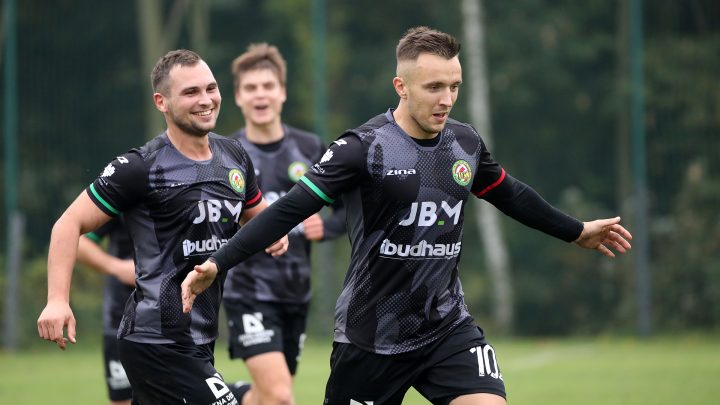 UNIA KOSZTOWY – LGKS PODLESIANKA 1:3